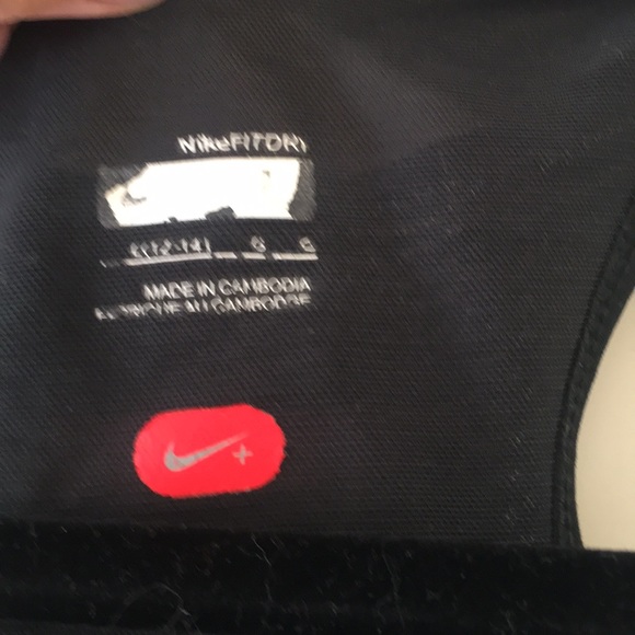 Nike sports/workout bra with internal support - Picture 7 of 7